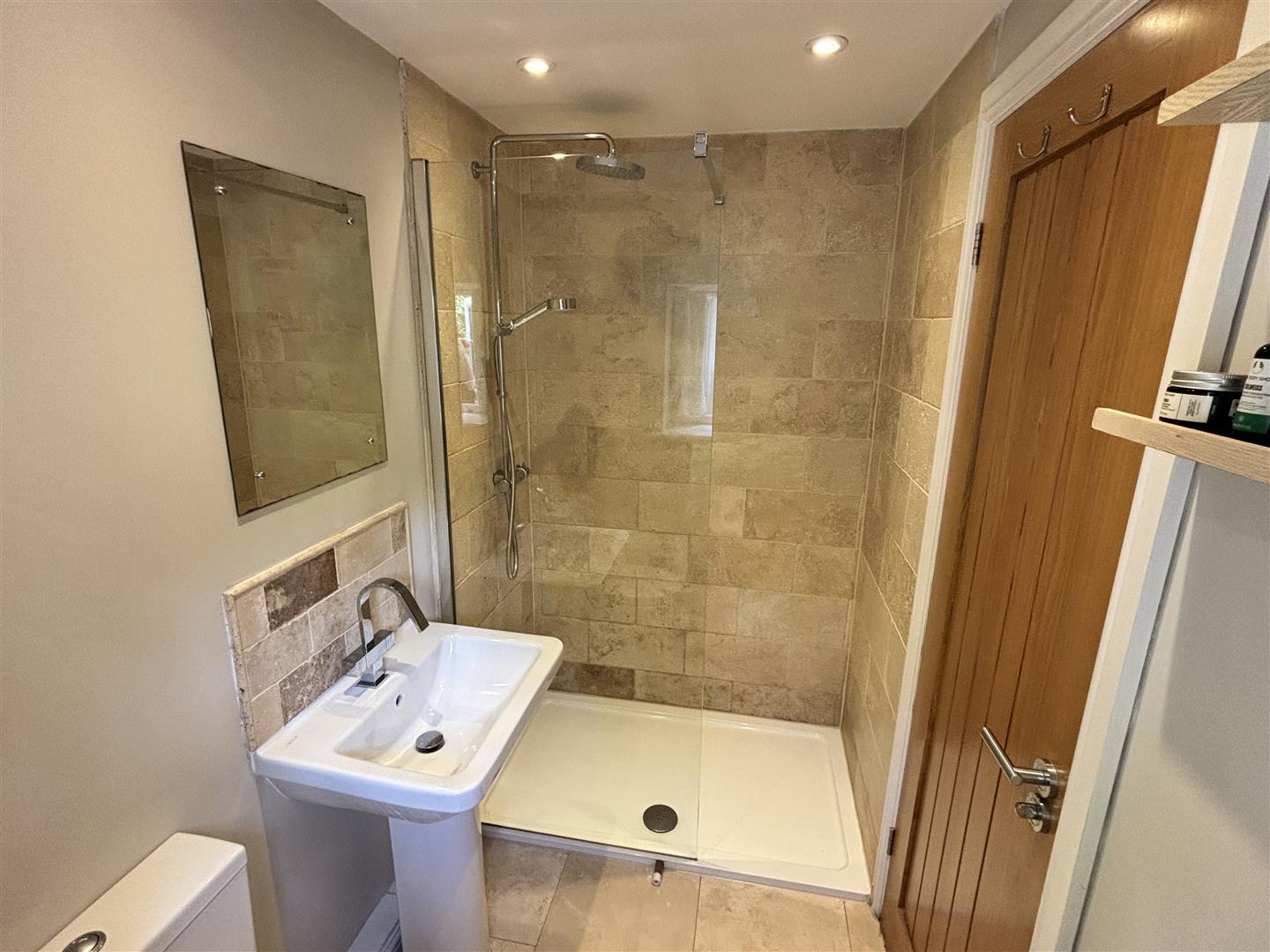29 Ground floor bedroom 1.jpg